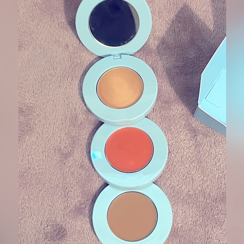 Alleyoop Stack The Odds Blush, Bronzer, Highlighter All In One,